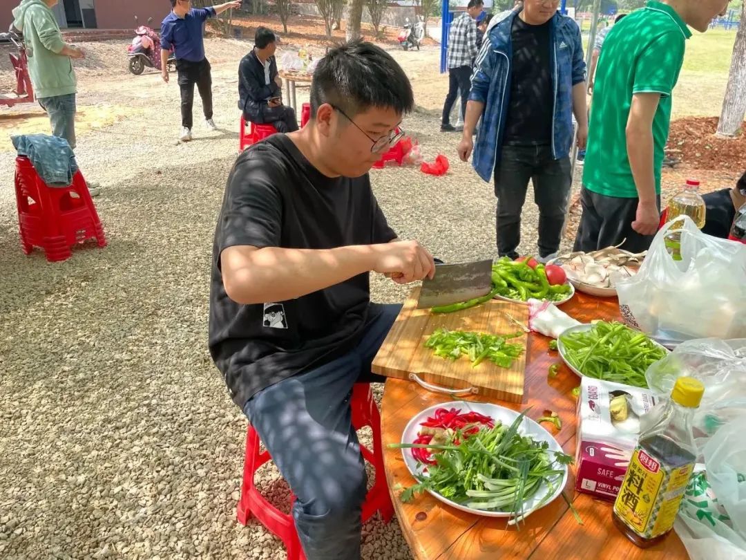 4.jpg 4.jpg